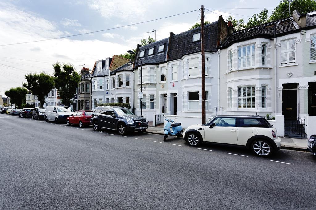 Veeve - Victorian House Fulham Villa London Exterior photo